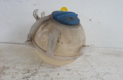 VW Golf 5 V1K K&uuml;hlwasserbeh&auml;lter Ausgleichsbeh&auml;lter